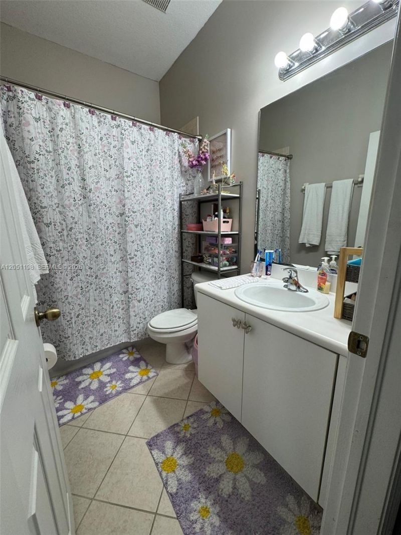 Please Call For Address, Miami, FL 33186 Photo