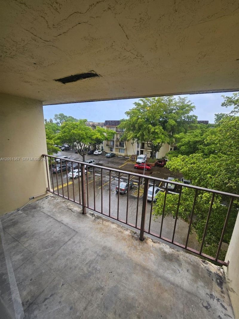 12035 NE 2nd Ave, Unit A409, North Miami, FL 33161 Photo