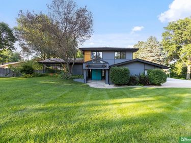 12614 Harney Circle, Omaha, NE 68154