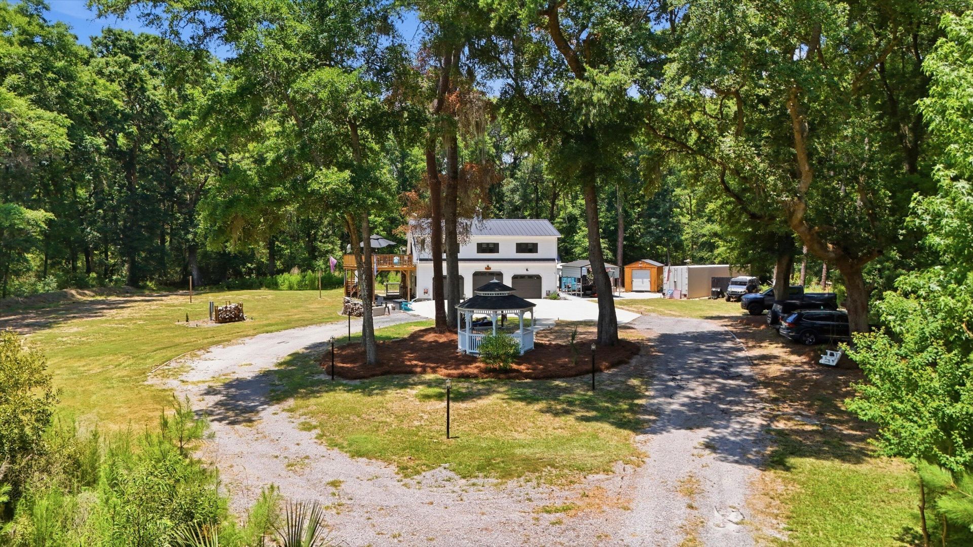 8246 Oyster Factory Road Photo 4