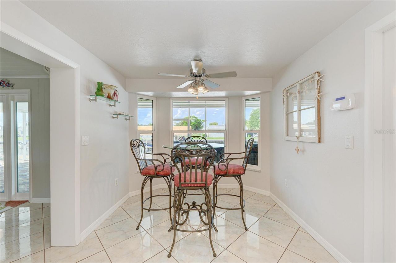 9907 Royal Palm Drive, Bradenton, FL 34210 Photo