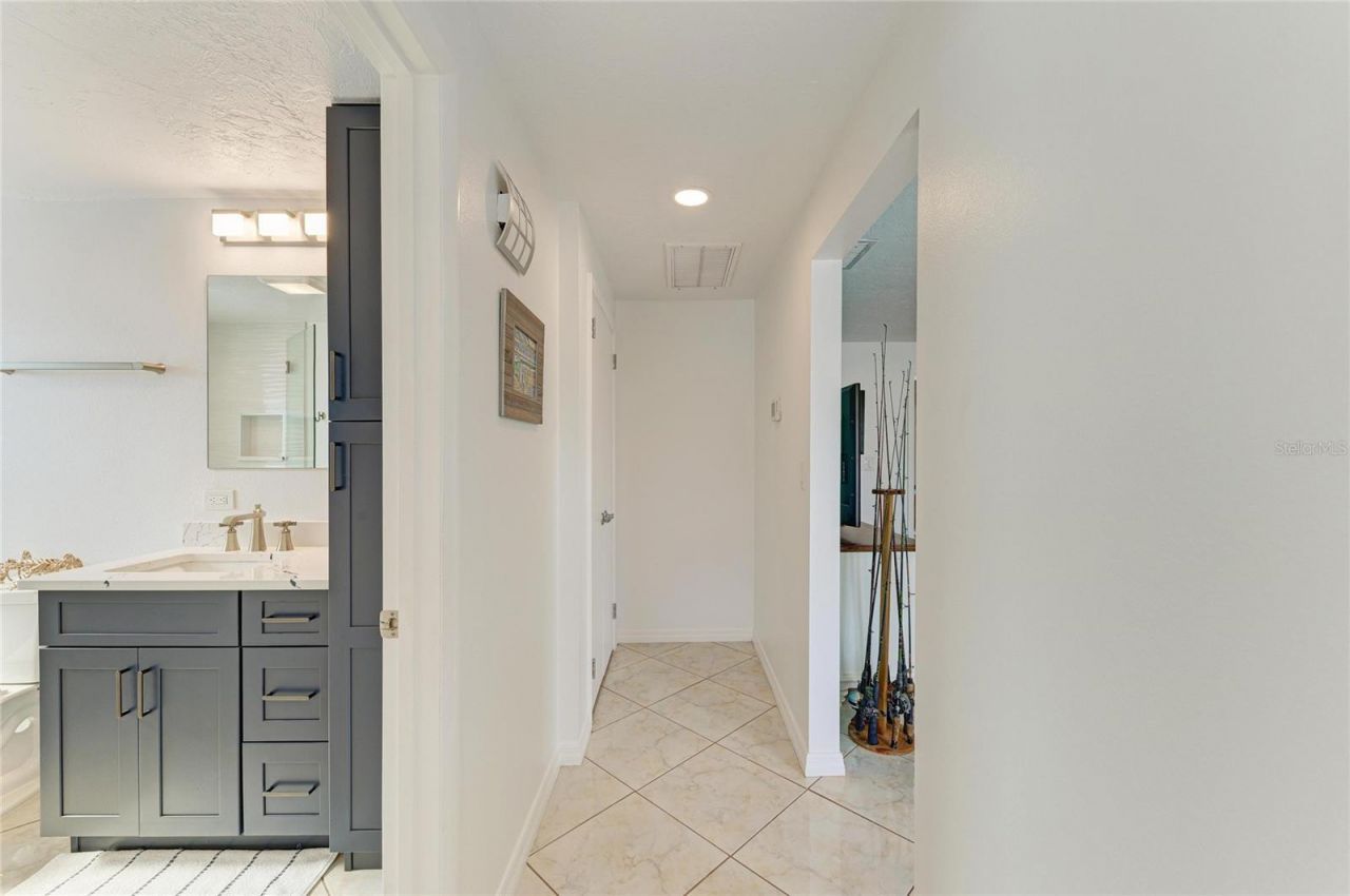 9907 Royal Palm Drive, Bradenton, FL 34210 Photo