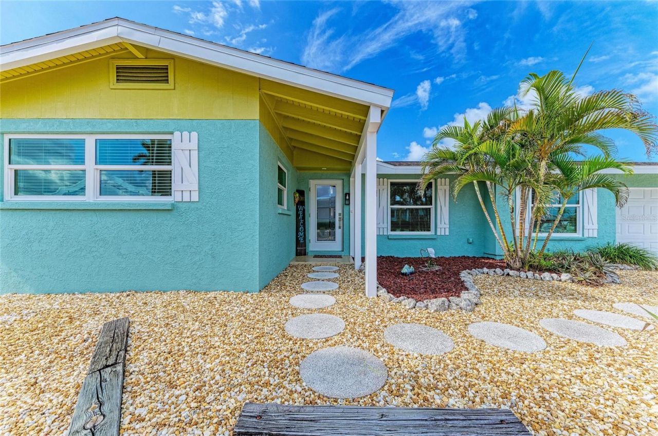 9907 Royal Palm Drive, Bradenton, FL 34210 Photo