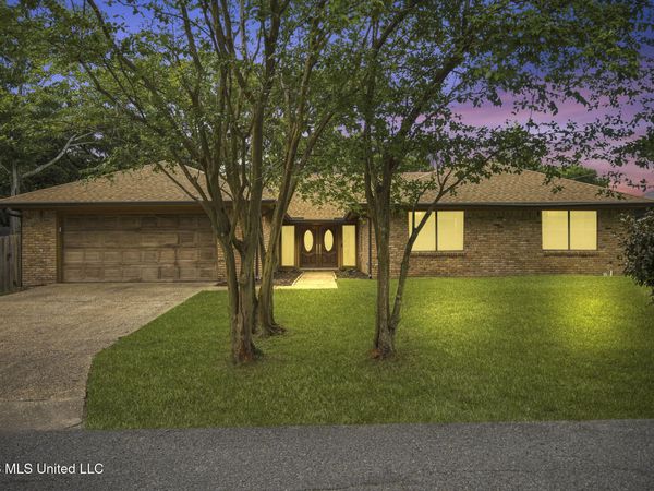 326 Fairview Drive, Biloxi, MS 39531