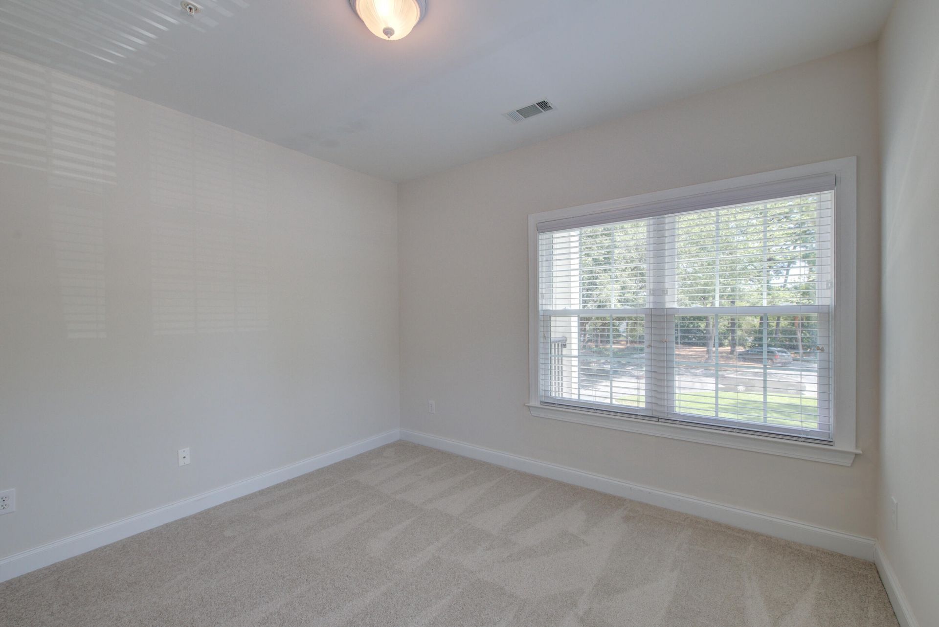 1025 Riverland Woods Place Photo 17