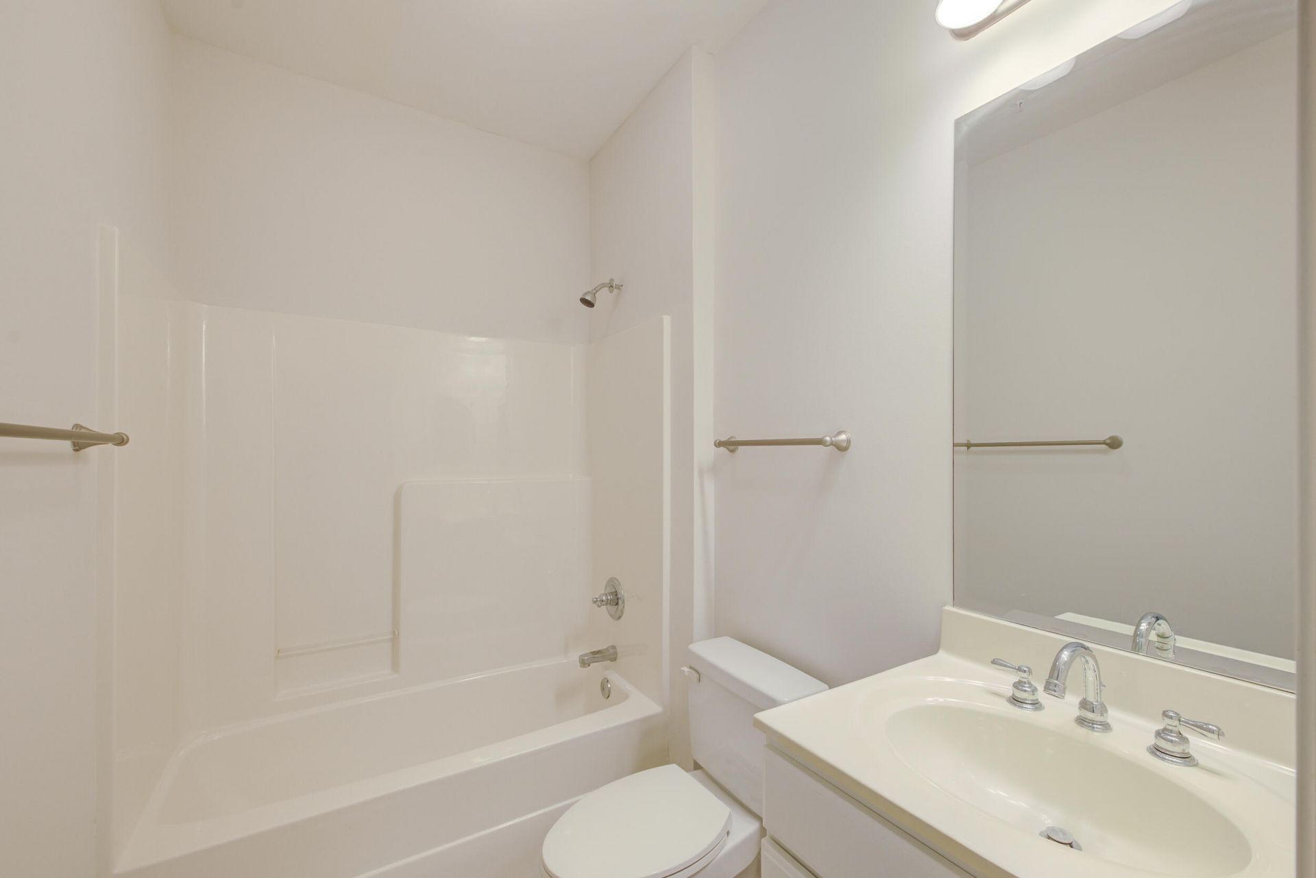 1025 Riverland Woods Place Photo 20