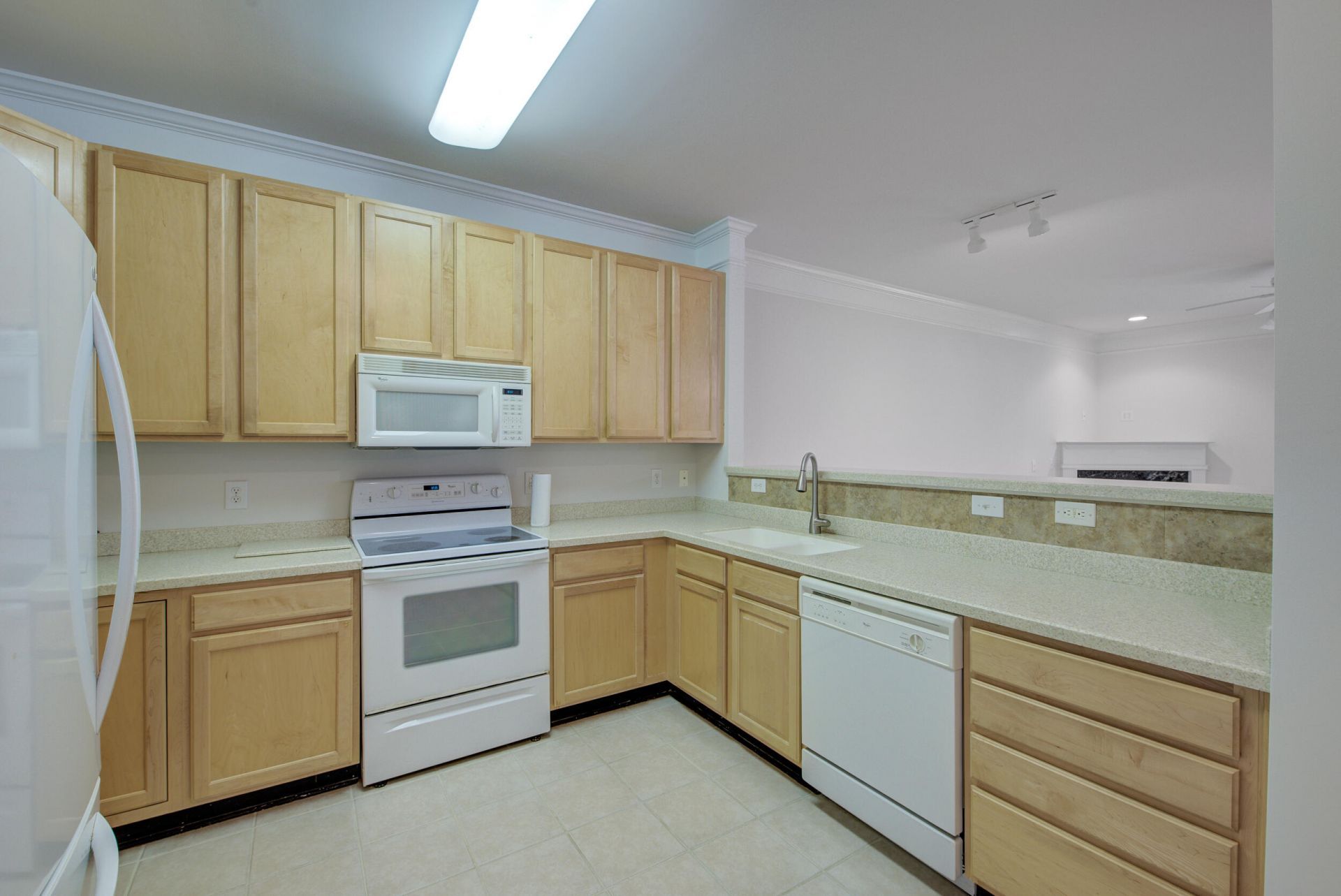 1025 Riverland Woods Place Photo 32
