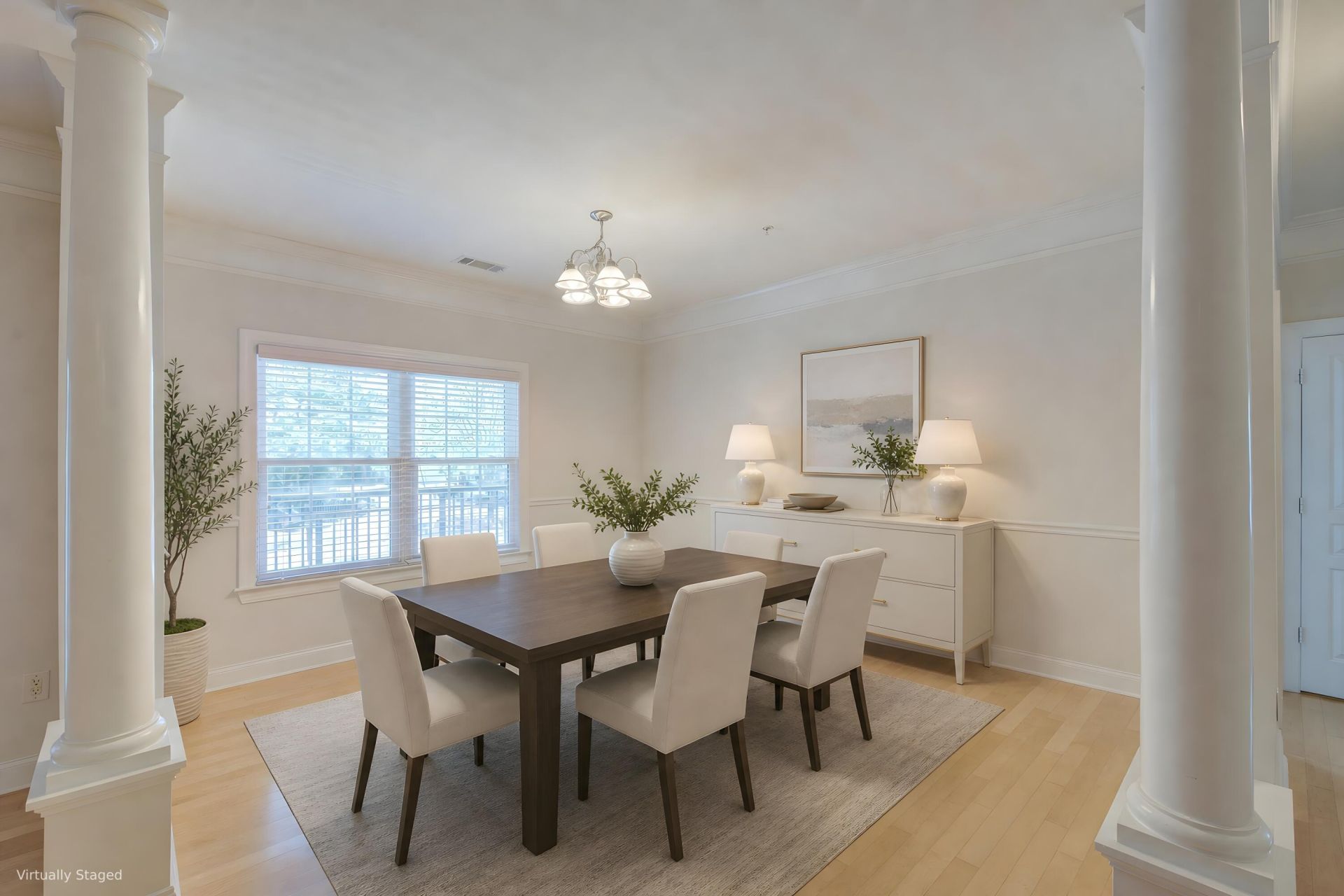1025 Riverland Woods Place Photo 4
