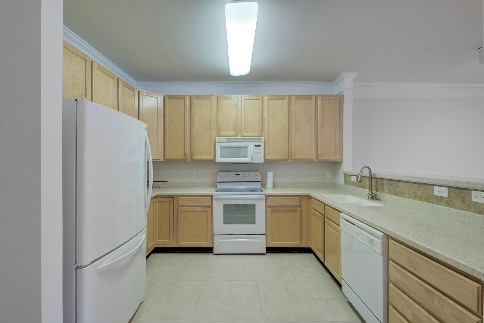 1025 Riverland Woods Place Photo 6