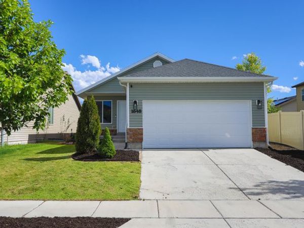 1648 E SLOW WATER WAY N, Eagle Mountain, UT 84005