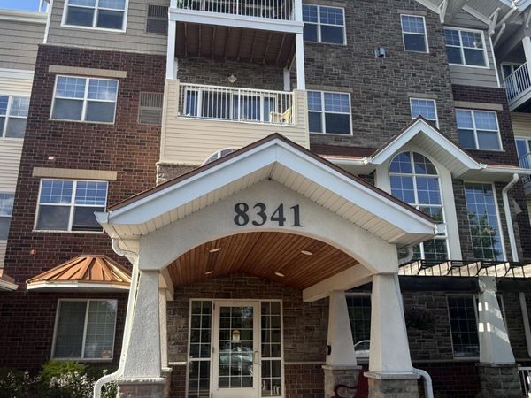 8341 Lyndale Avenue S, Unit 325, Bloomington, MN 55420