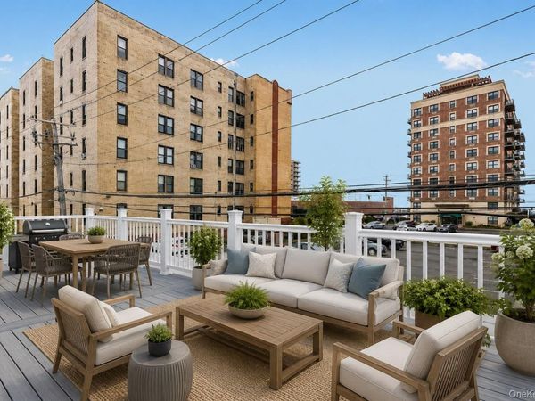 44 W Penn Street , Long Beach, NY 11561