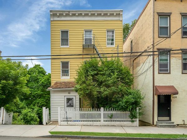 437 Warburton Avenue , Unit 2, Hastings-on-Hudson, NY 10706