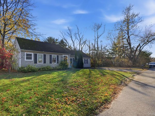 36 Ralph Avenue , Brentwood, NY 11717