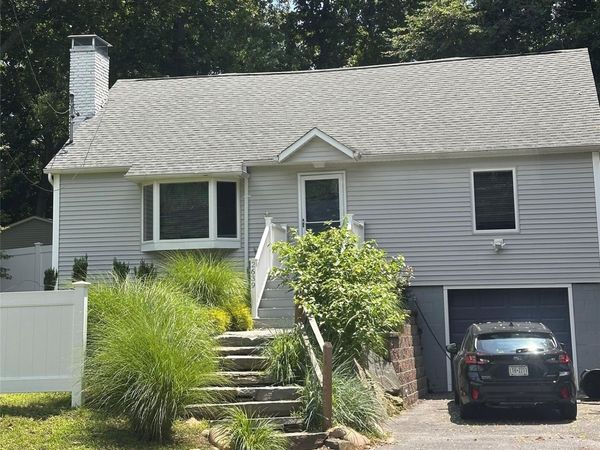 2639 N Wading River Road, Wading River, NY 11792