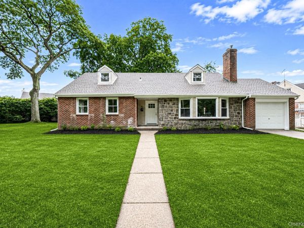 970 Hillman Street , West Hempstead, NY 11552
