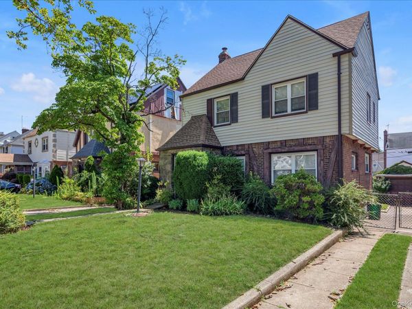 115-45 222nd Street , Cambria Heights, NY 11411
