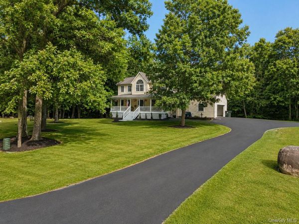 55 Fairway Drive, Johnson, NY 10933