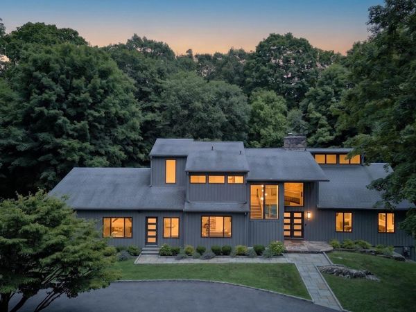 230 E Middle Patent Road, Bedford, NY 10506