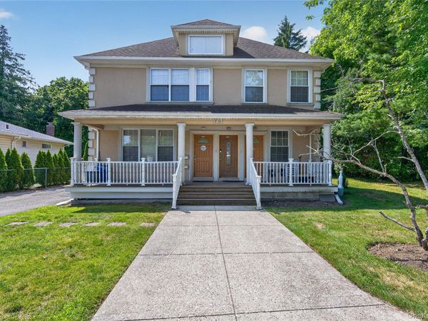 143 Searingtown Road , Albertson, NY 11507