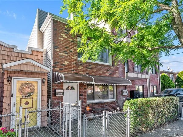 8222 Avenue J , Brooklyn, NY 11236