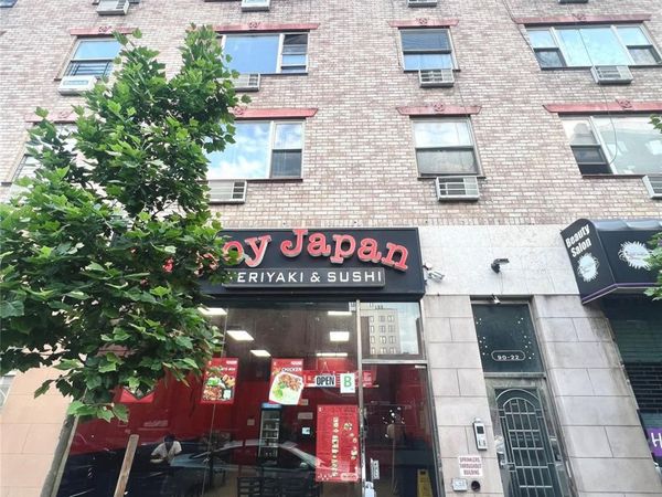 9022 161st Street , Jamaica, NY 11432
