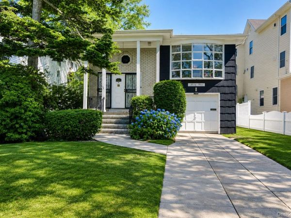 735 Elvira Avenue , Far Rockaway, NY 11691