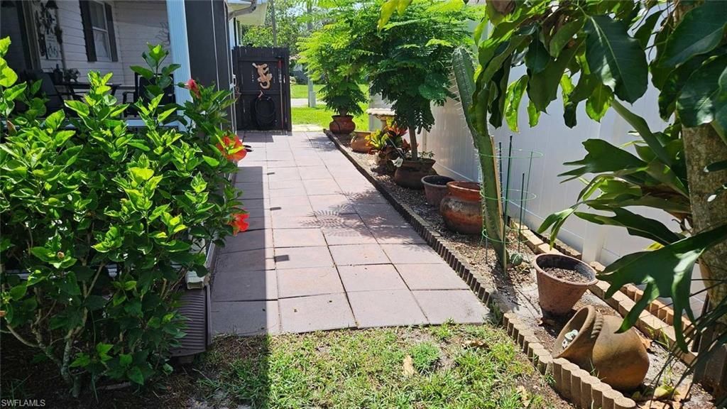 27142 Jackson Ave, Bonita Springs, FL 34135 Photo