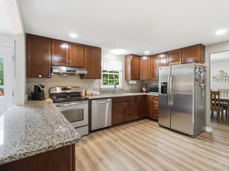 6629 Pin Oak Court, Deerfield Twp., OH 45040 Photo 6