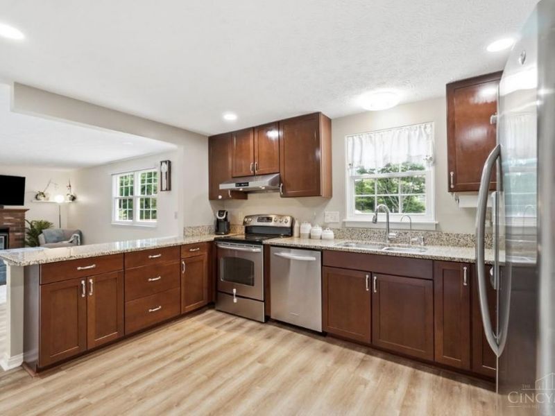6629 Pin Oak Court, Deerfield Twp., OH 45040 Photo 7