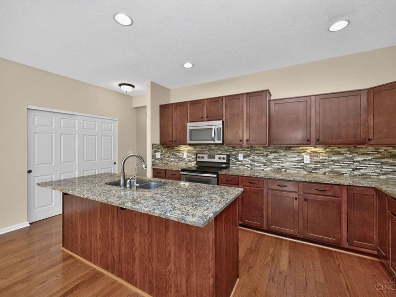 9570 Greenery Court, Deerfield Township, OH 45140 Photo 10