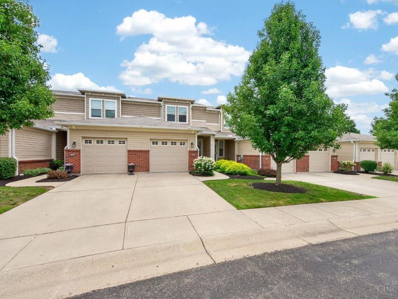 9570 Greenery Court, Deerfield Township, OH 45140 Photo 2