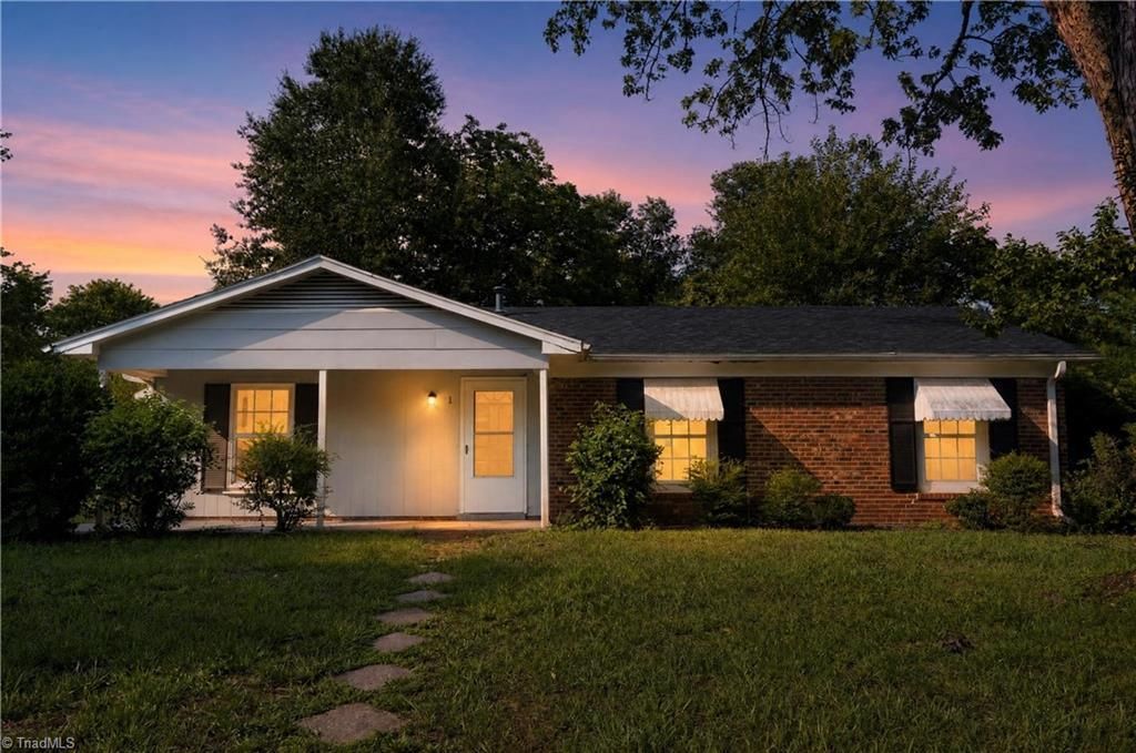 1 Preyer Court, Greensboro, NC 27405 Main Photo