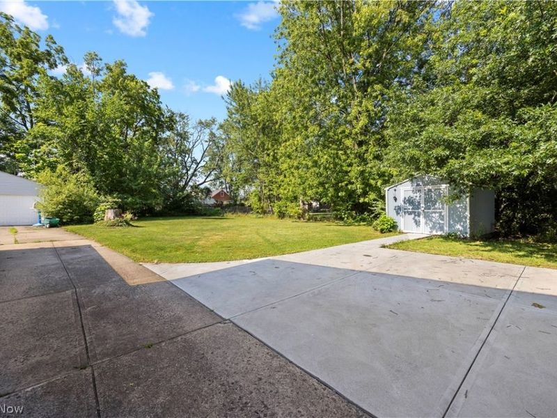 81 Fillier Street, Berea, OH 44017 Photo 32