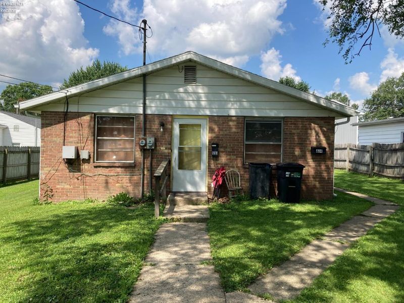 610 Spangler Street, Willard, OH 44890 Photo 2