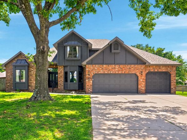 3406 W Laurel Circle , Springfield, MO 65807