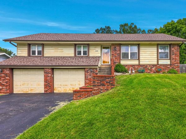 2635 W Sexton Street, Springfield, MO 65810