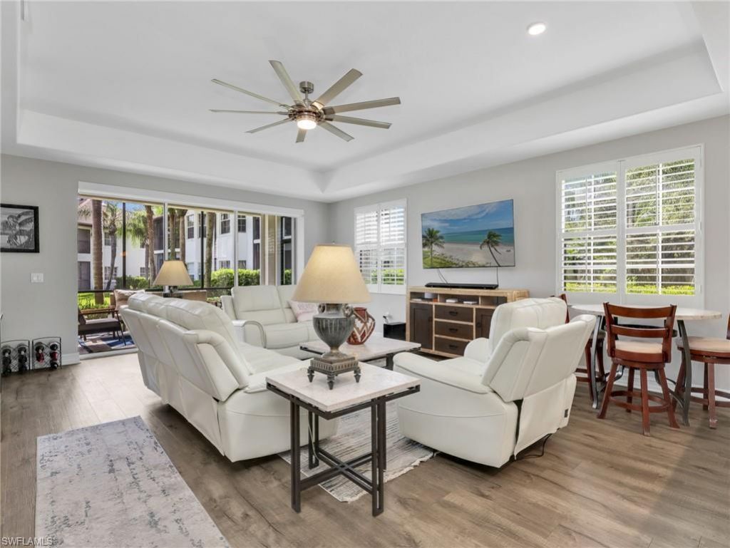 4758 Stratford Ct , Unit 1302, Naples, FL 34105 Photo