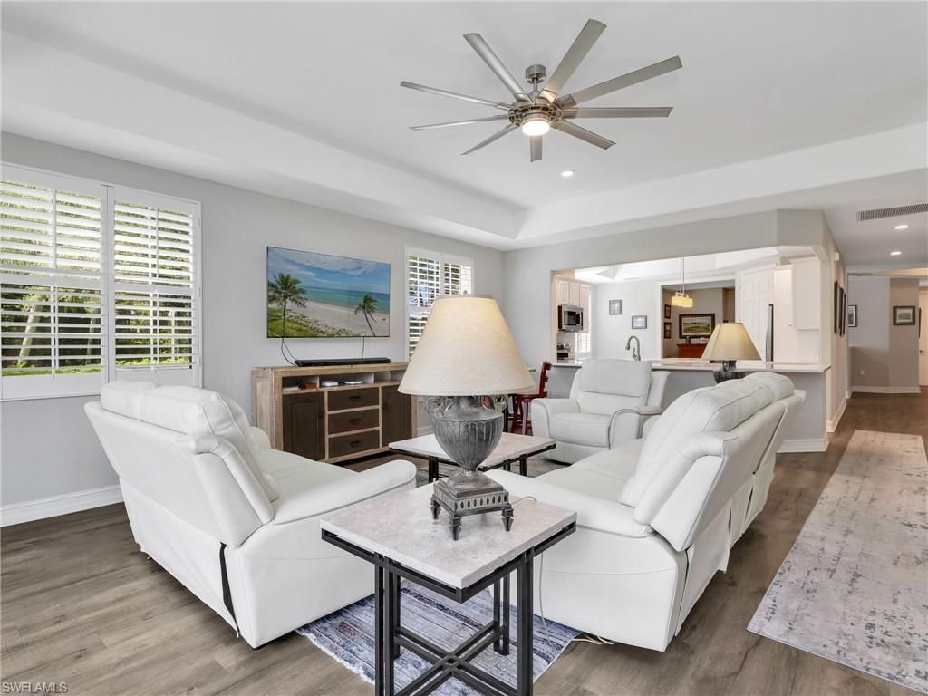 4758 Stratford Ct , Unit 1302, Naples, FL 34105 Photo
