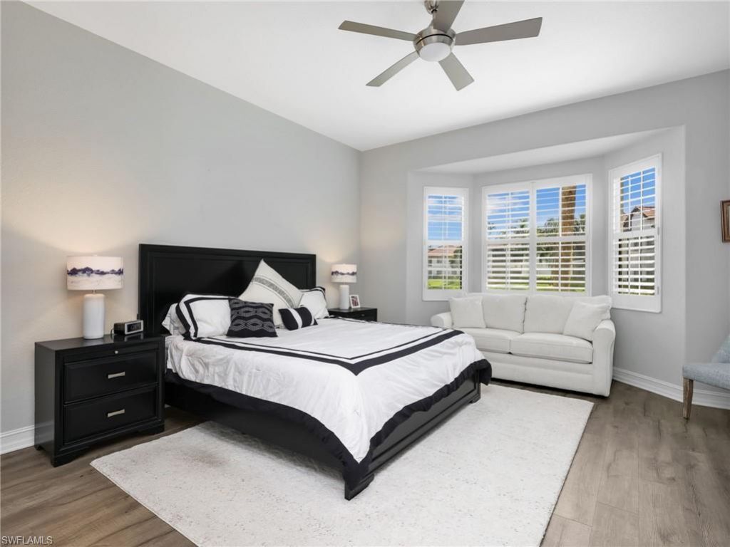 4758 Stratford Ct , Unit 1302, Naples, FL 34105 Photo