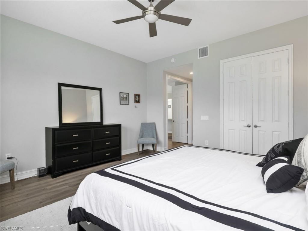 4758 Stratford Ct , Unit 1302, Naples, FL 34105 Photo