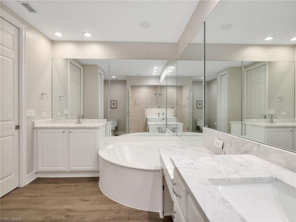 4758 Stratford Ct , Unit 1302, Naples, FL 34105 Photo