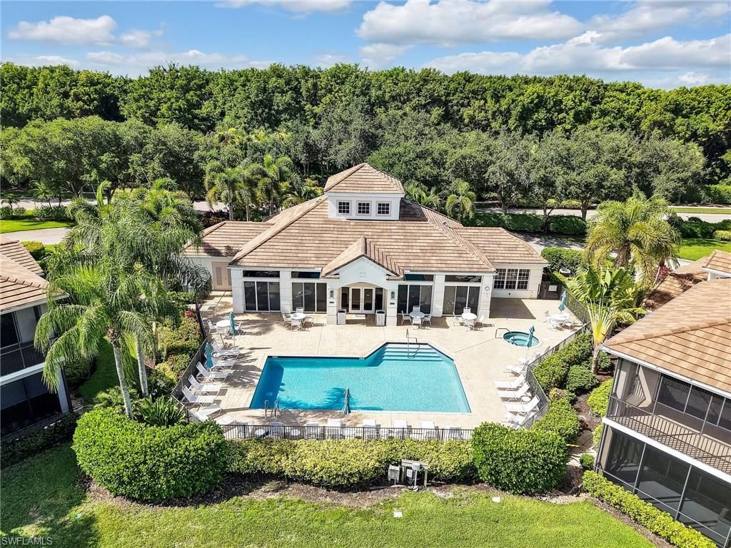 4758 Stratford Ct , Unit 1302, Naples, FL 34105 Photo