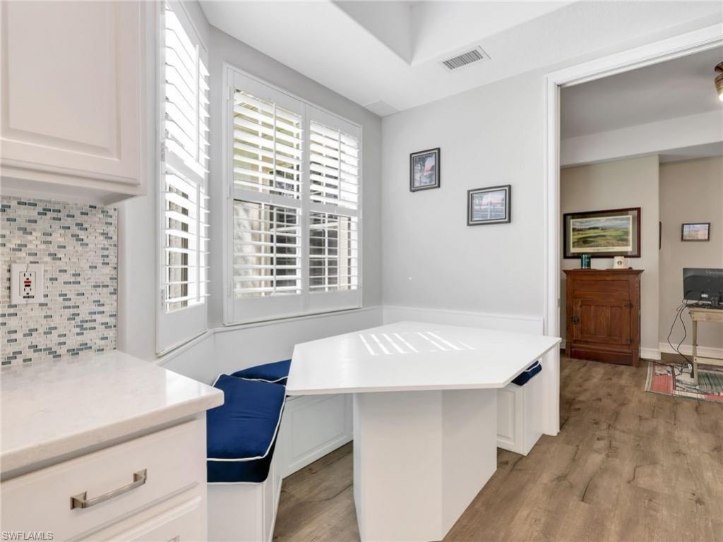 4758 Stratford Ct , Unit 1302, Naples, FL 34105 Photo