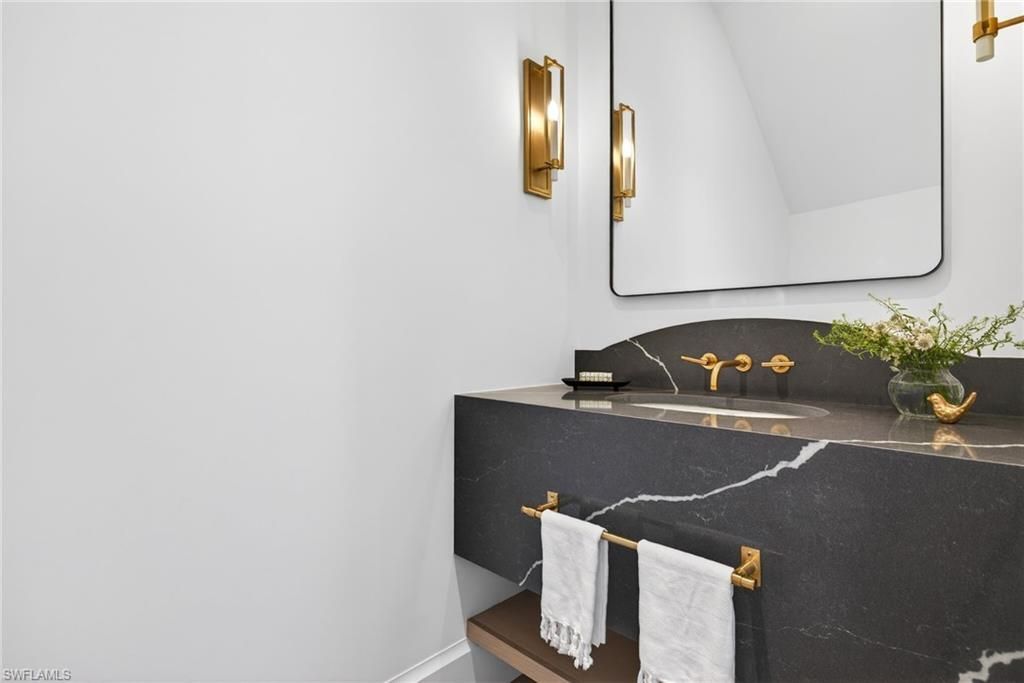720 Hull Ct , Marco Island, FL 34145 Photo