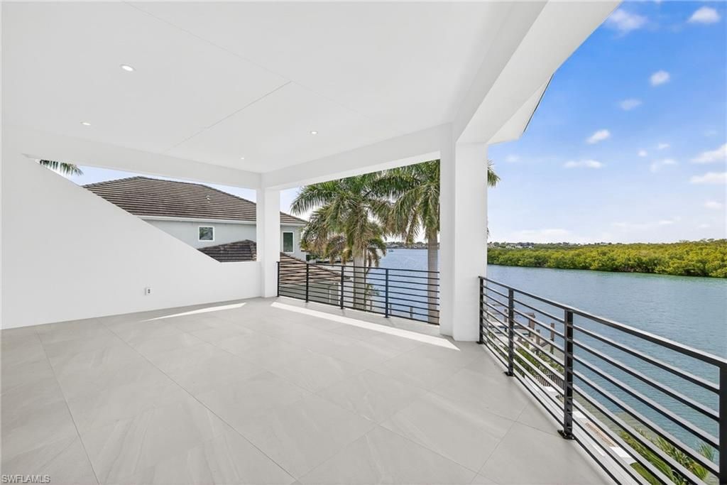 720 Hull Ct , Marco Island, FL 34145 Photo