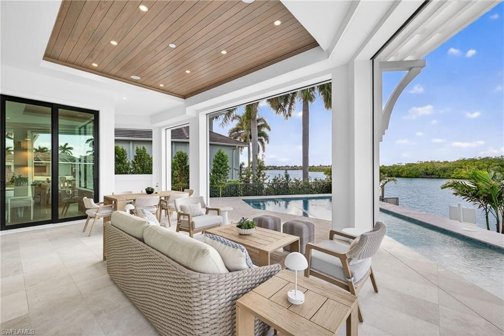 720 Hull Ct , Marco Island, FL 34145 Photo