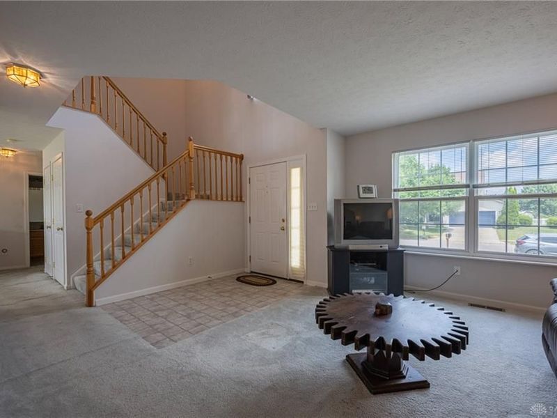 6643 Morrell Drive, Huber Heights, OH 45424 Photo 2