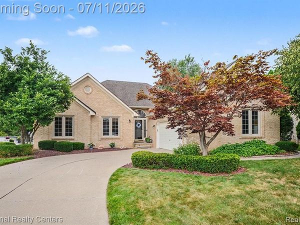 57837 Kaczmarek Drive, Washington Twp, MI 48094