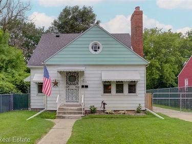 1515 Casimir Street, Saginaw, MI 48601